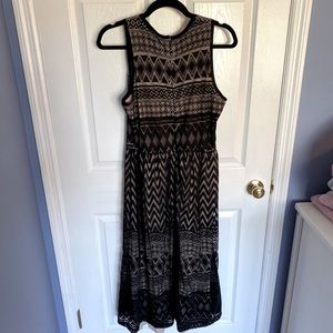 Lace maxi dress